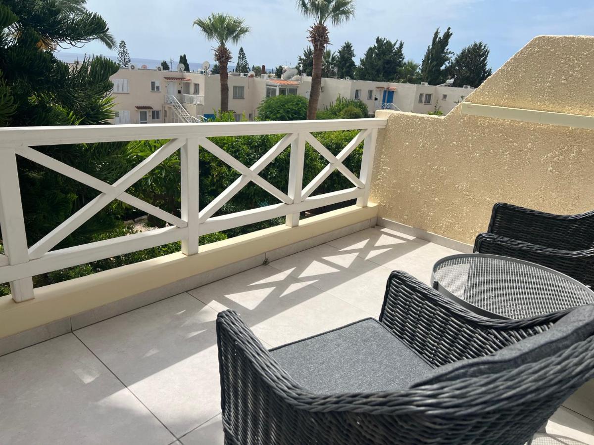 Ferienwohnung Modern Seaview Townhouse In Coral Bay (Adults Only) Peyia Exterior foto